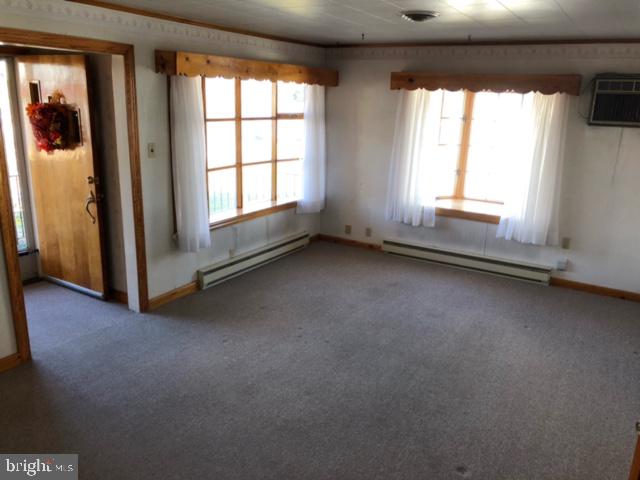 117 East 4th Avenue Ranson, WV 25438 - Photo 14 of 70 Living room