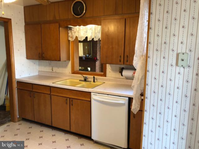 117 East 4th Avenue Ranson, WV 25438 - Photo 36 of 70 Kitchen
