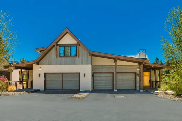 $2,449,000 | 9141 Heartwood Drive, Truckee, CA 96161