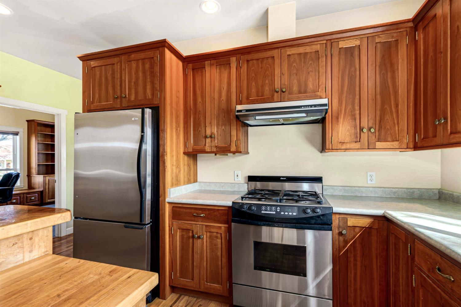 972 Spring Way Ashland, OR 97520 - Photo 9 of 35 Additional Photo