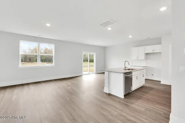 $403,090 | 6 East Belmont Drive, Unit LOT 14, Wilmington, NC 28411