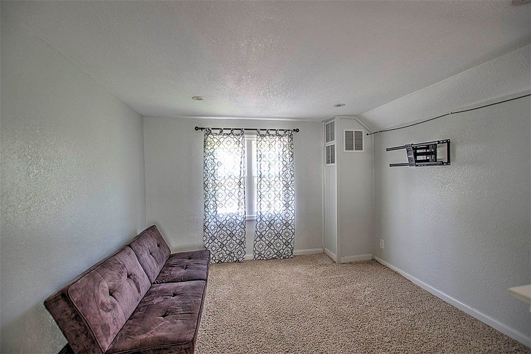 1624 West Forest Avenue Decatur, IL 62522 - Photo 17 of 23 Gallery Image 17