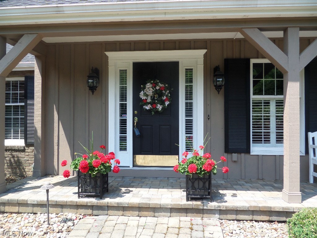 2839 Howland Wilson Road Northeast Warren, OH 44484 - Photo 3 of 34 Gallery Image 3