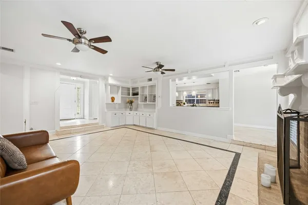 $425,000 | 410 Hamden Court, Katy, TX 77450