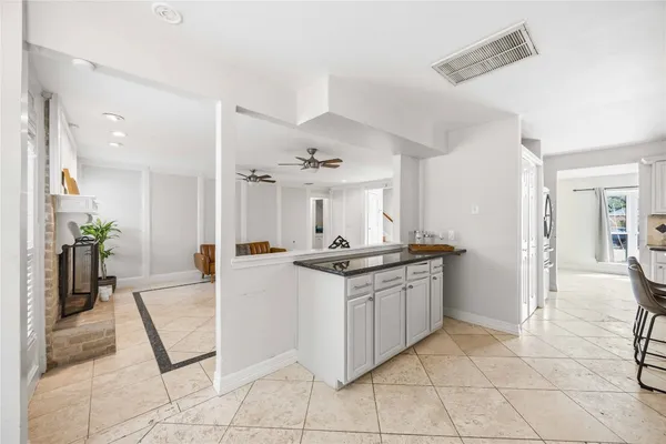 $425,000 | 410 Hamden Court, Katy, TX 77450