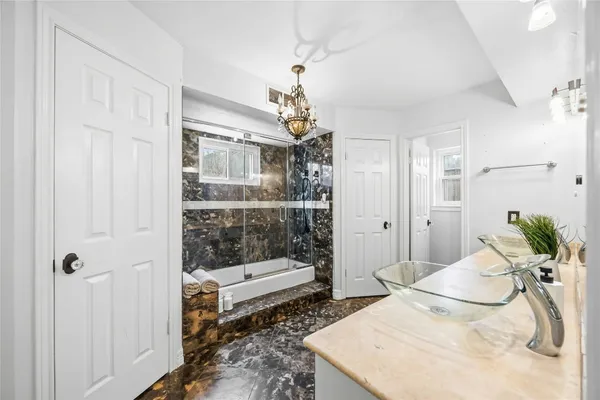 $425,000 | 410 Hamden Court, Katy, TX 77450