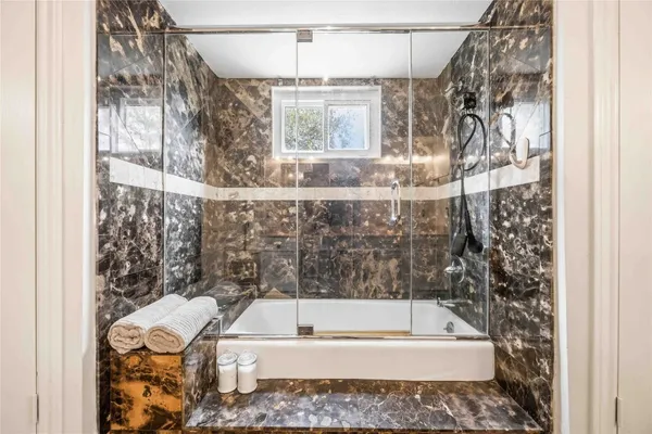 $425,000 | 410 Hamden Court, Katy, TX 77450