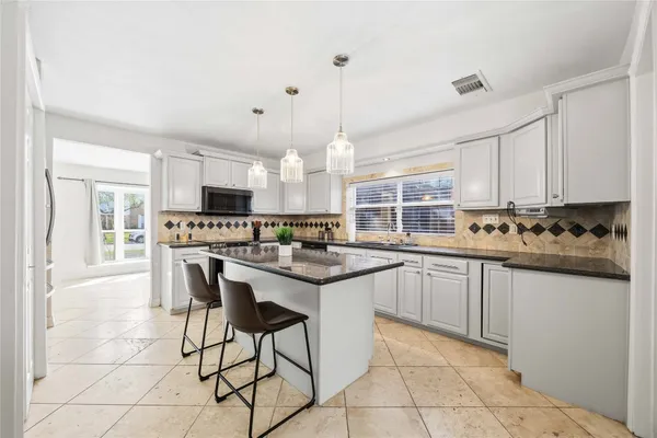 $425,000 | 410 Hamden Court, Katy, TX 77450