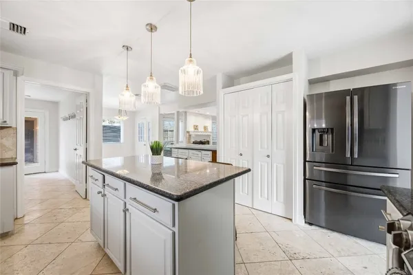 $425,000 | 410 Hamden Court, Katy, TX 77450