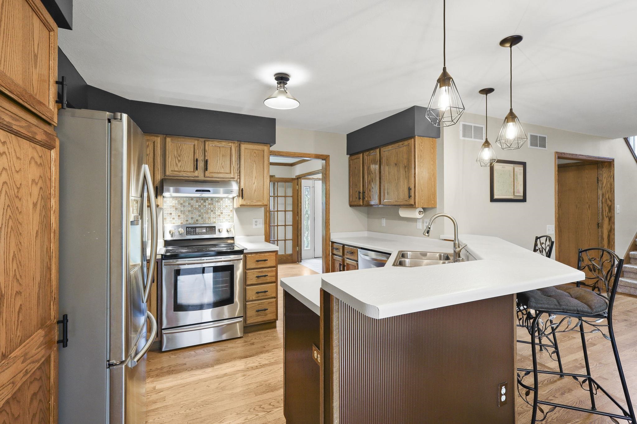 435 Ash Street Oregon, WI 53575 - Photo 12 of 40