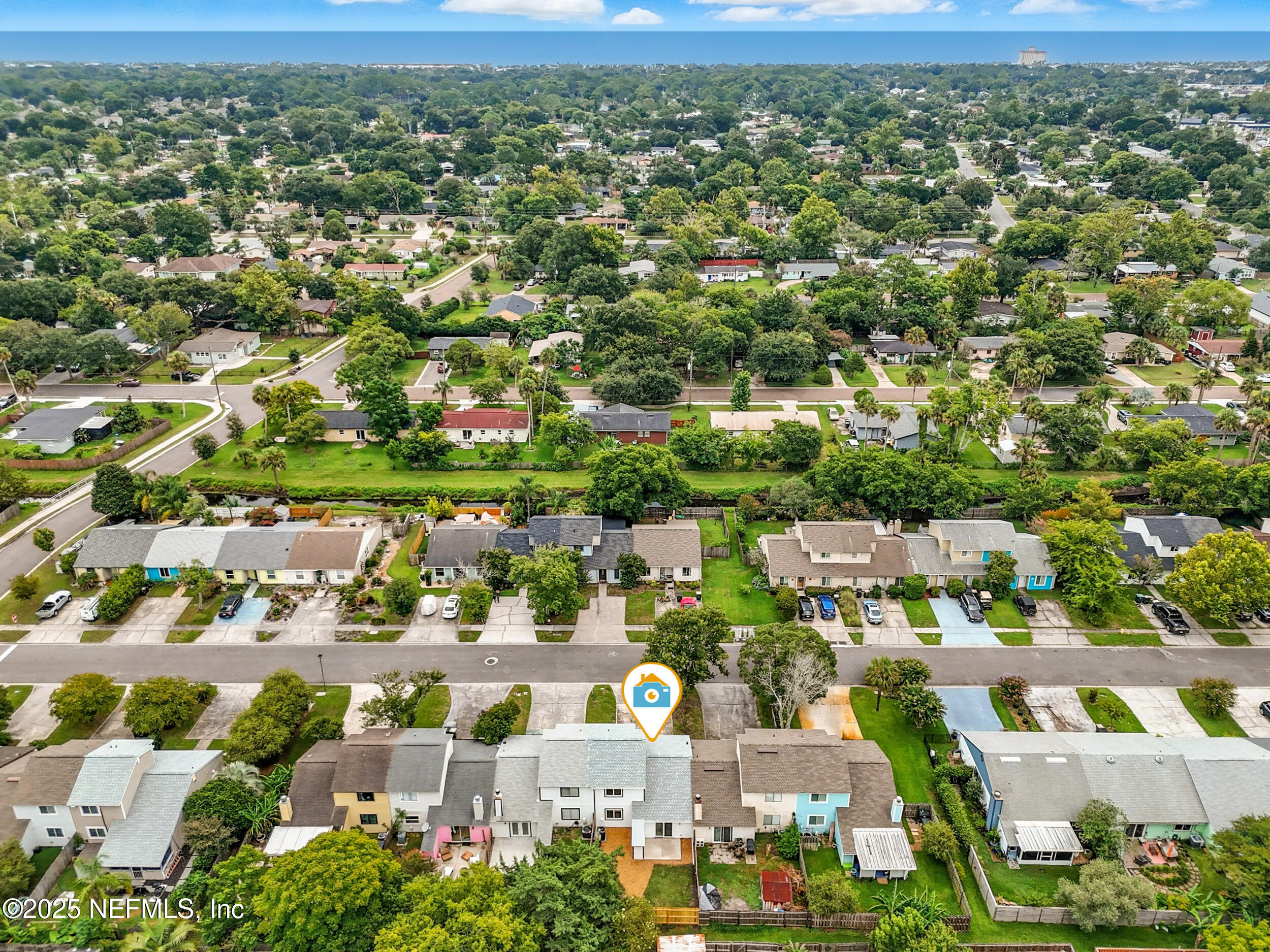 573 Aquatic Drive Atlantic Beach, FL 32233 - Photo 26 of 26 an aerial view of residential houses with outdoor space