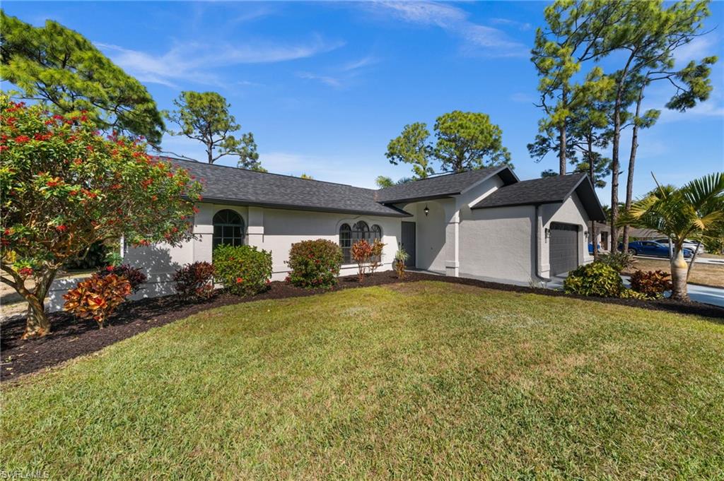 8137 Pelican Road Fort Myers, FL 33967 - Photo 2 of 32 Gallery Image 2