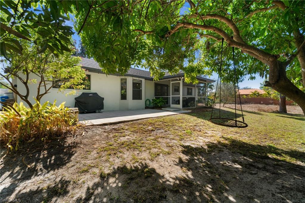 8137 Pelican Road Fort Myers, FL 33967 - Photo 27 of 32 Gallery Image 27