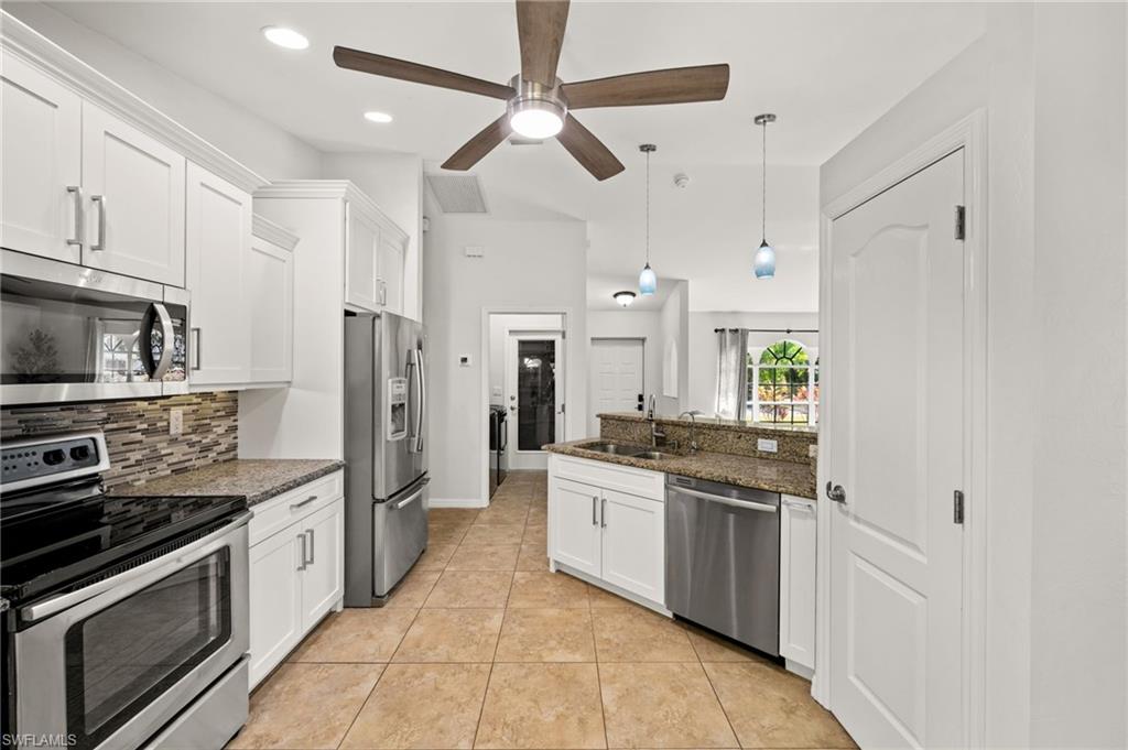 8137 Pelican Road Fort Myers, FL 33967 - Photo 7 of 32 Gallery Image 7