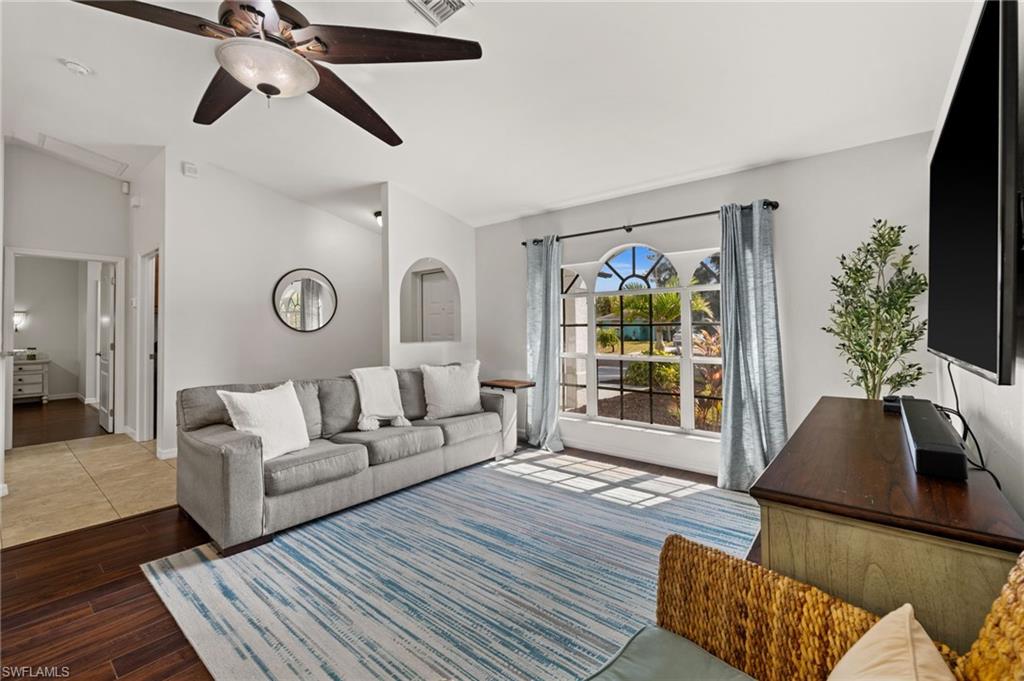 8137 Pelican Road Fort Myers, FL 33967 - Photo 8 of 32 Gallery Image 8