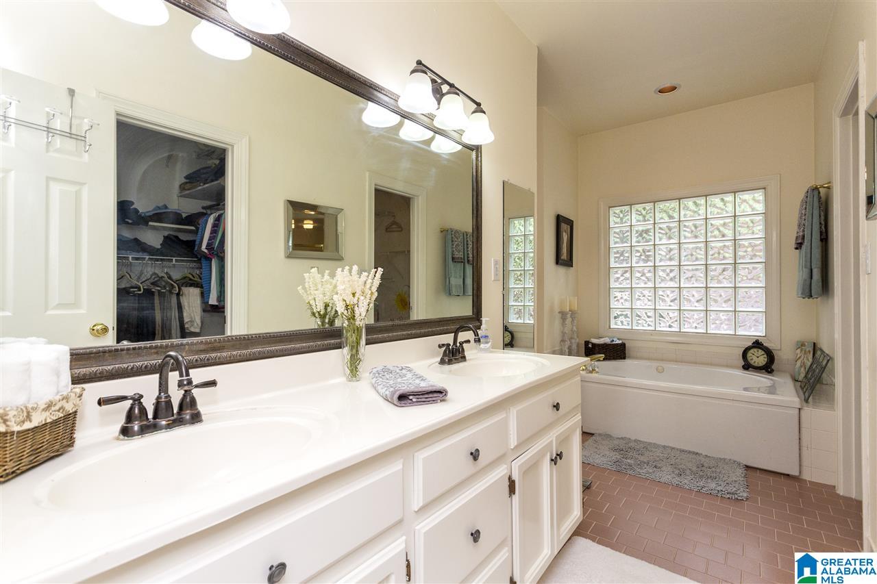 4683 Bridgewater Road Birmingham, AL 35243 - Photo 27 of 48