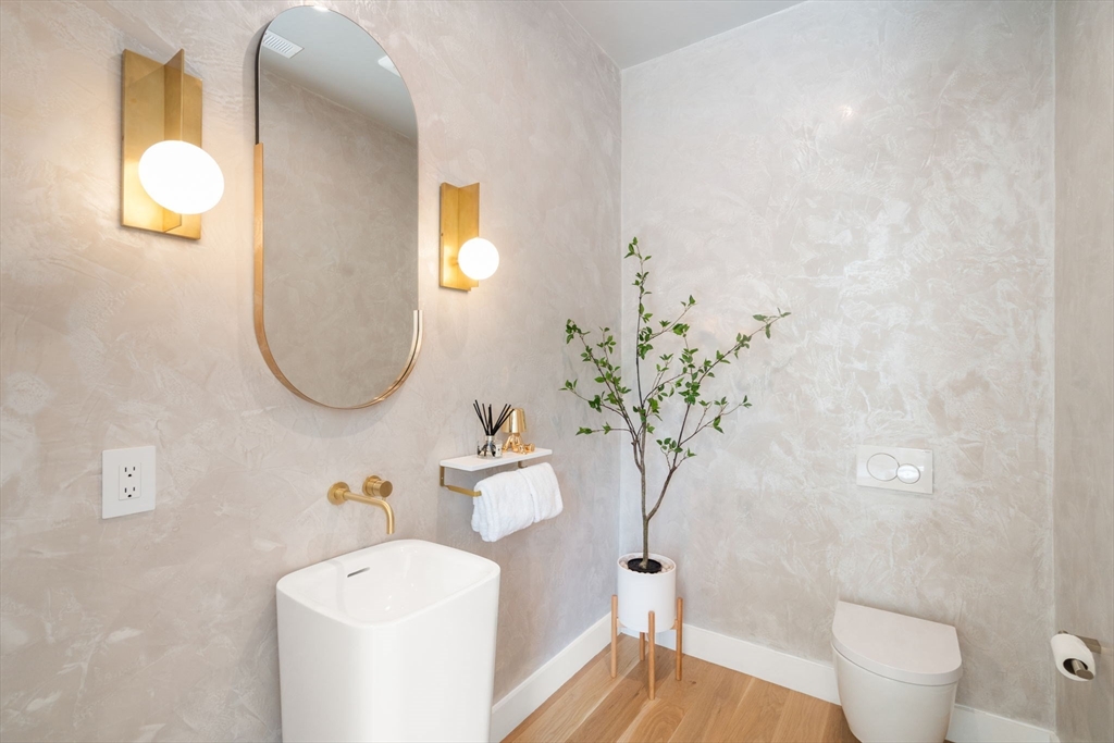 21 White Oak Road Newton, MA 02468 - Photo 22 of 42