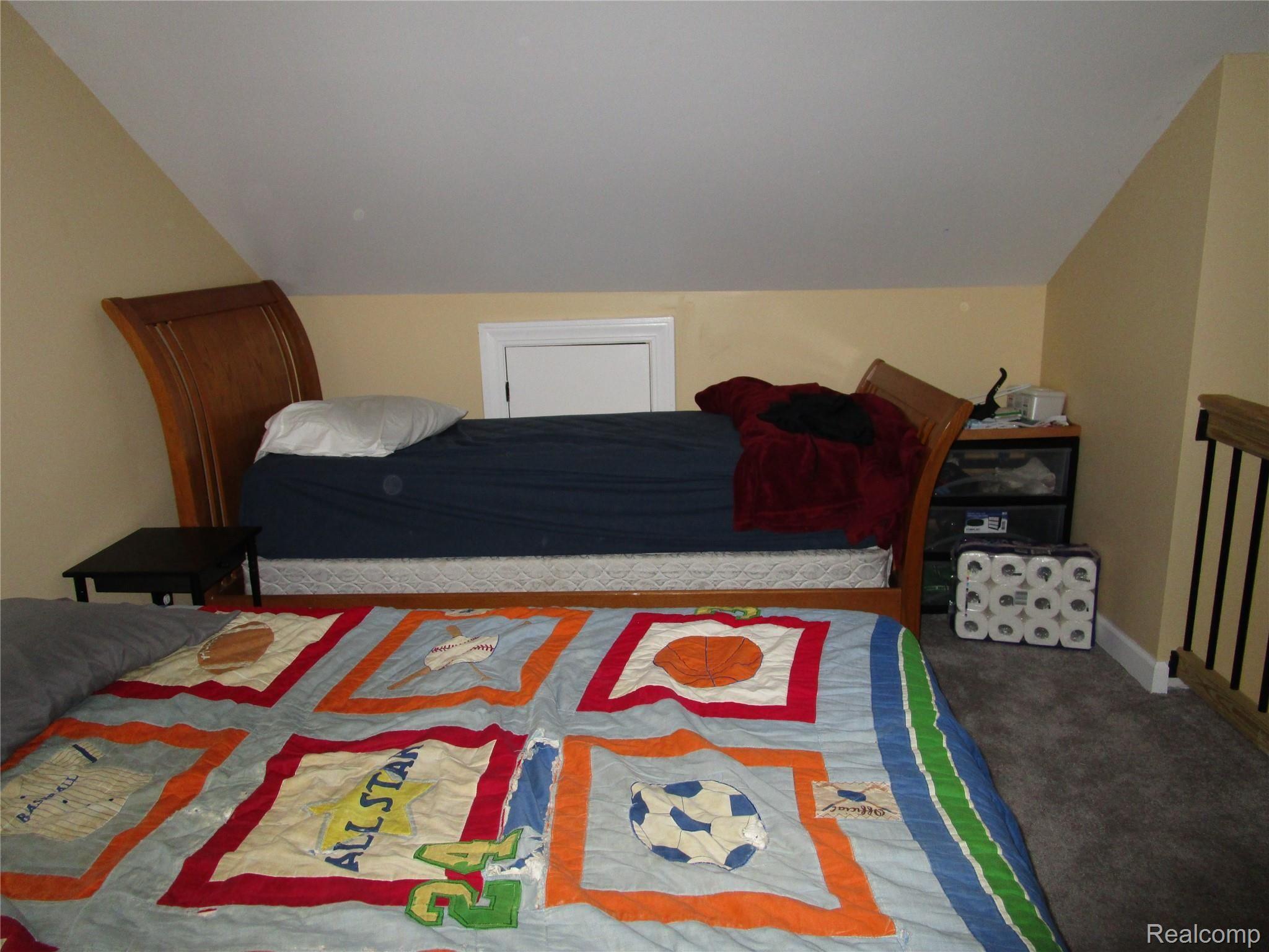 5109 Reymont Road Waterford, MI 48327 - Photo 3 of 28 IMG_8858.JPG