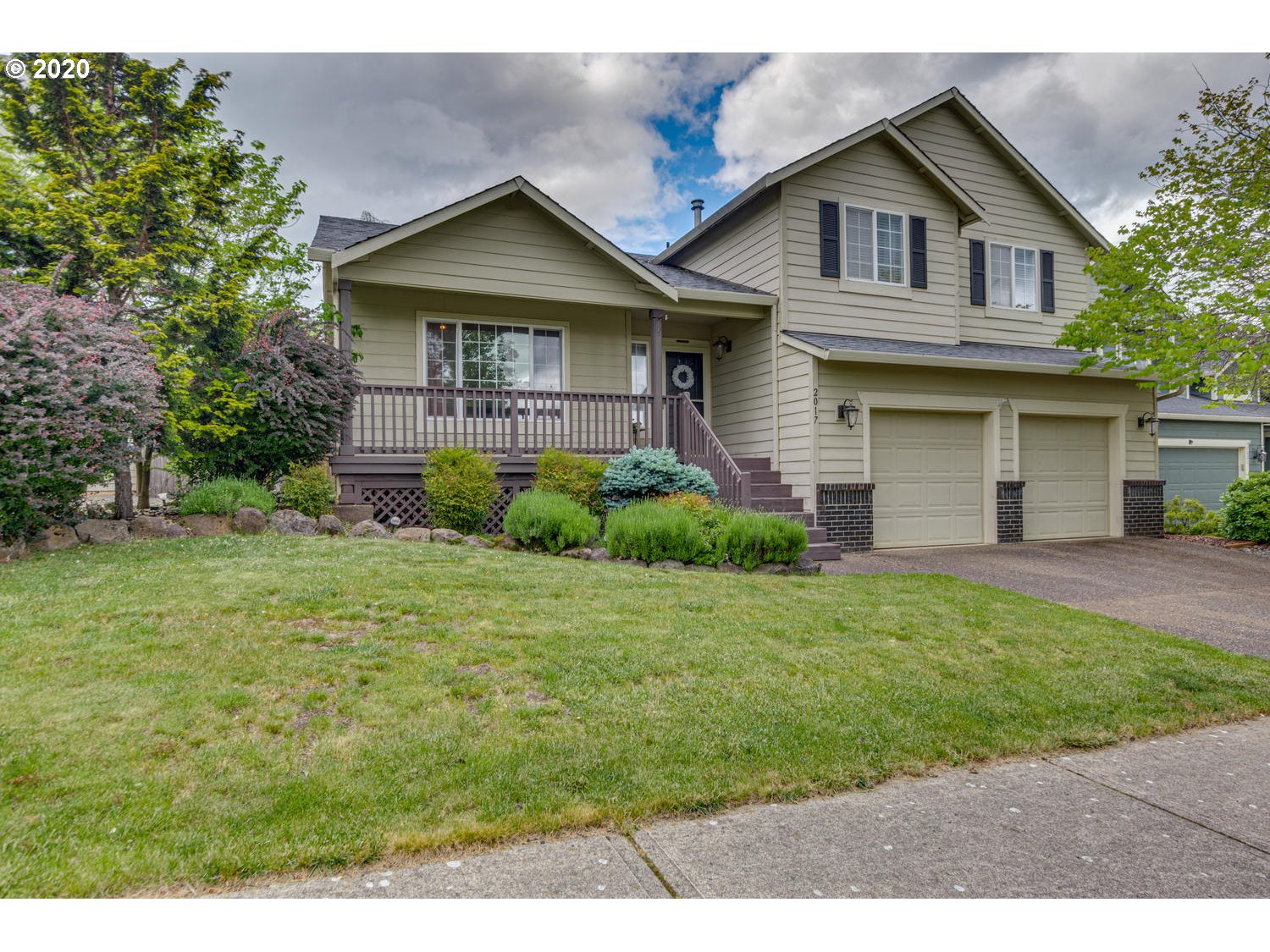 2017 Northwest Fargo Loop Camas, WA 98607 - Photo 1 of 32 Gallery Image 1
