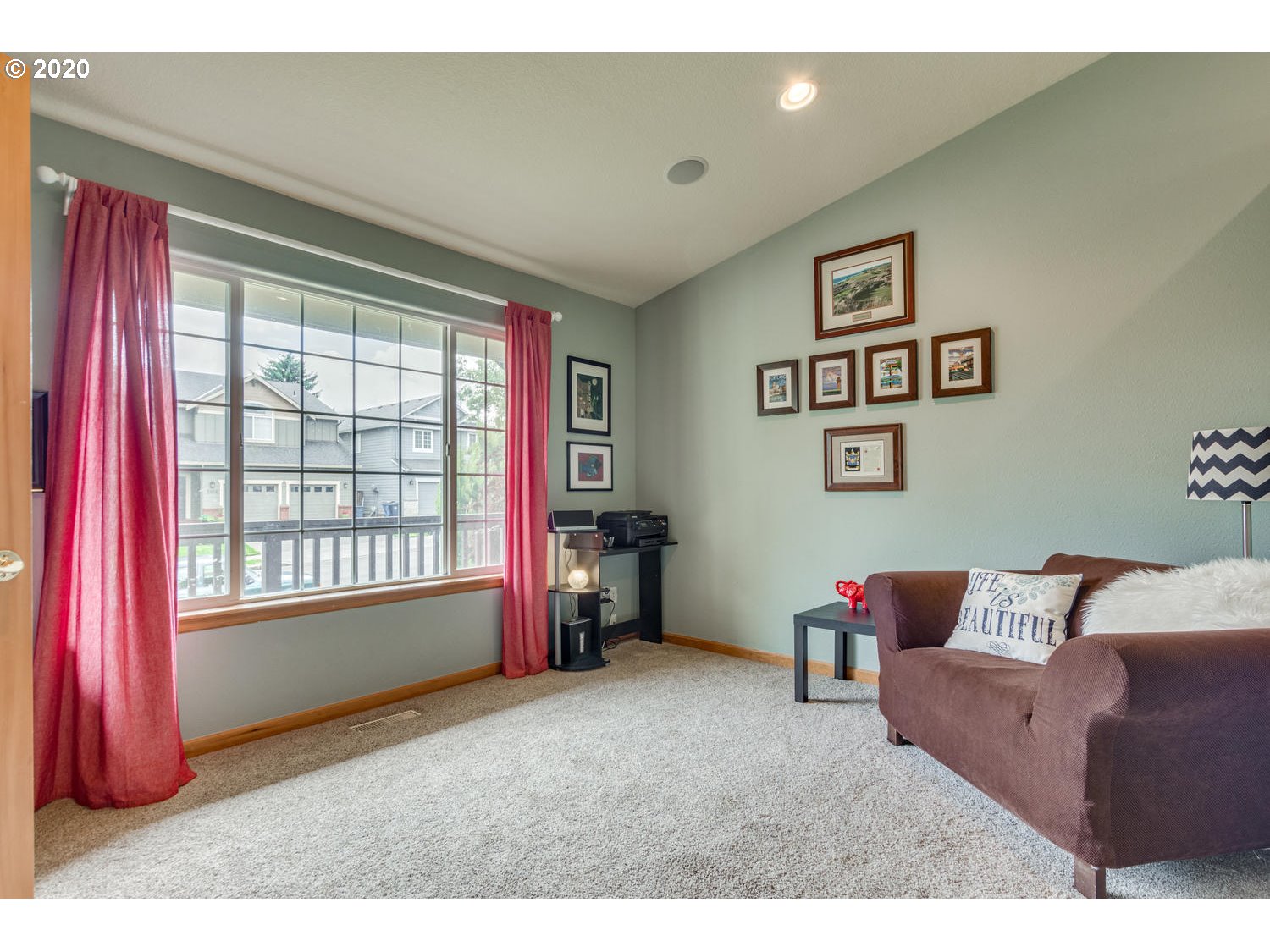 2017 Northwest Fargo Loop Camas, WA 98607 - Photo 3 of 32 Gallery Image 3