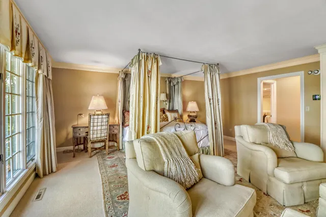 $2,100,000 | 919 North Shore Drive, Detroit Lakes, MN 56501