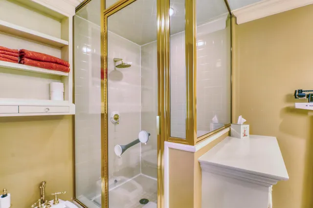 $2,100,000 | 919 North Shore Drive, Detroit Lakes, MN 56501