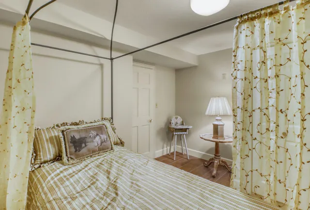 $2,100,000 | 919 North Shore Drive, Detroit Lakes, MN 56501