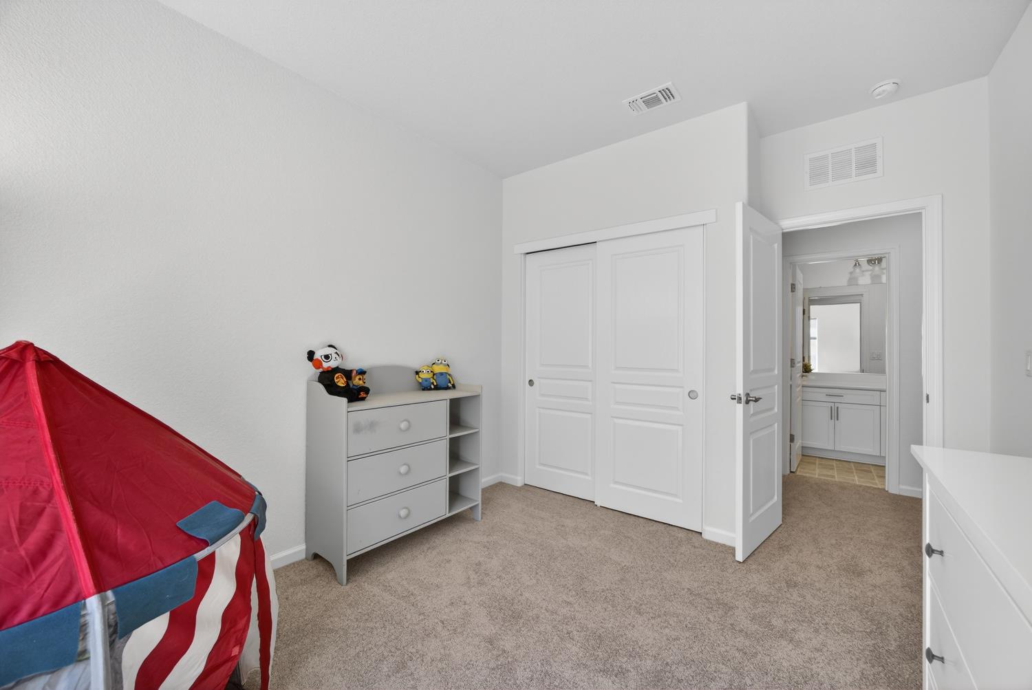 7620 Ferrell Way Elk Grove, CA 95757 - Photo 44 of 75