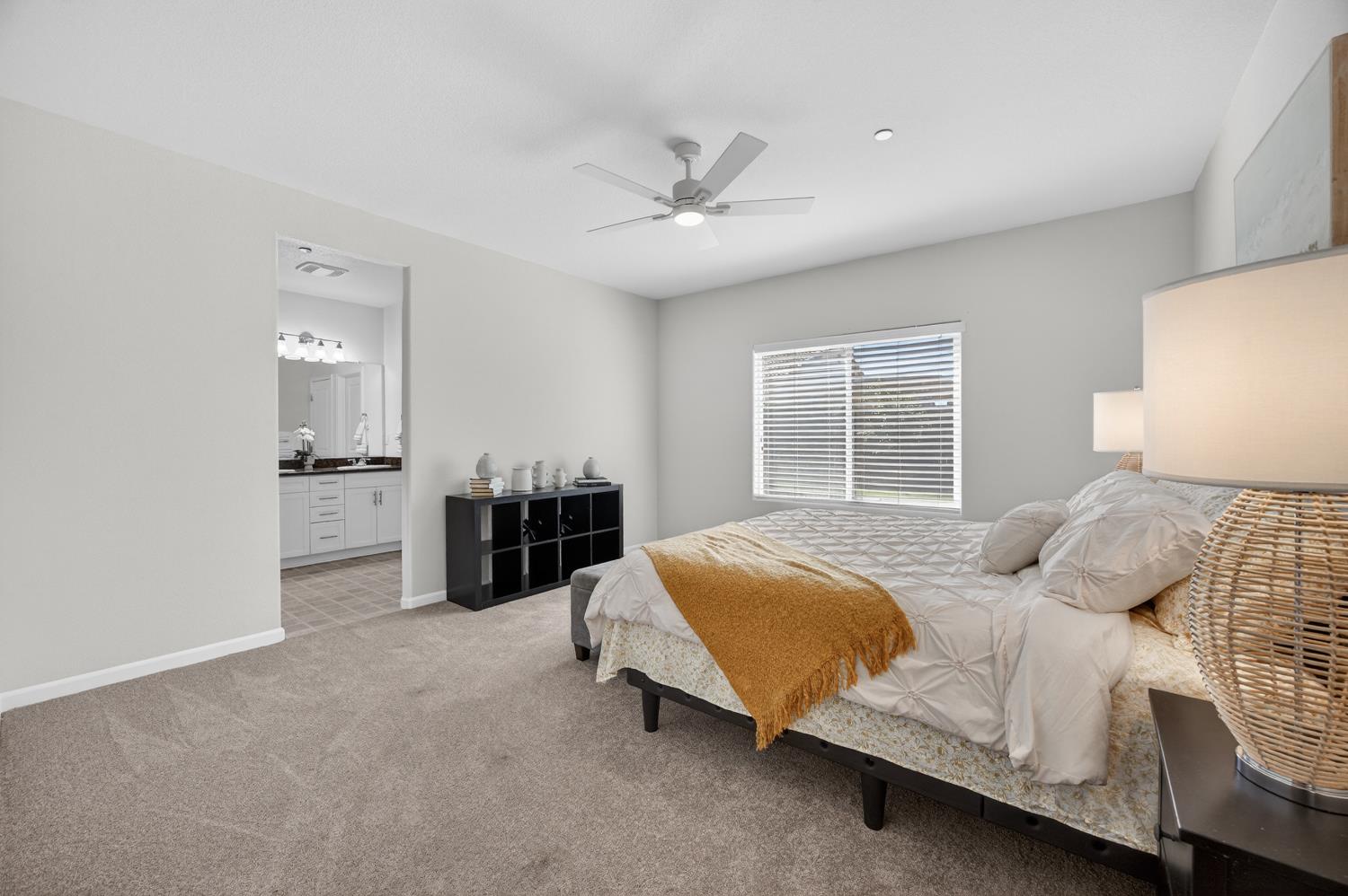 7620 Ferrell Way Elk Grove, CA 95757 - Photo 5 of 75