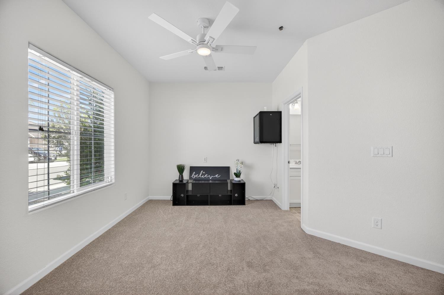 7620 Ferrell Way Elk Grove, CA 95757 - Photo 53 of 75