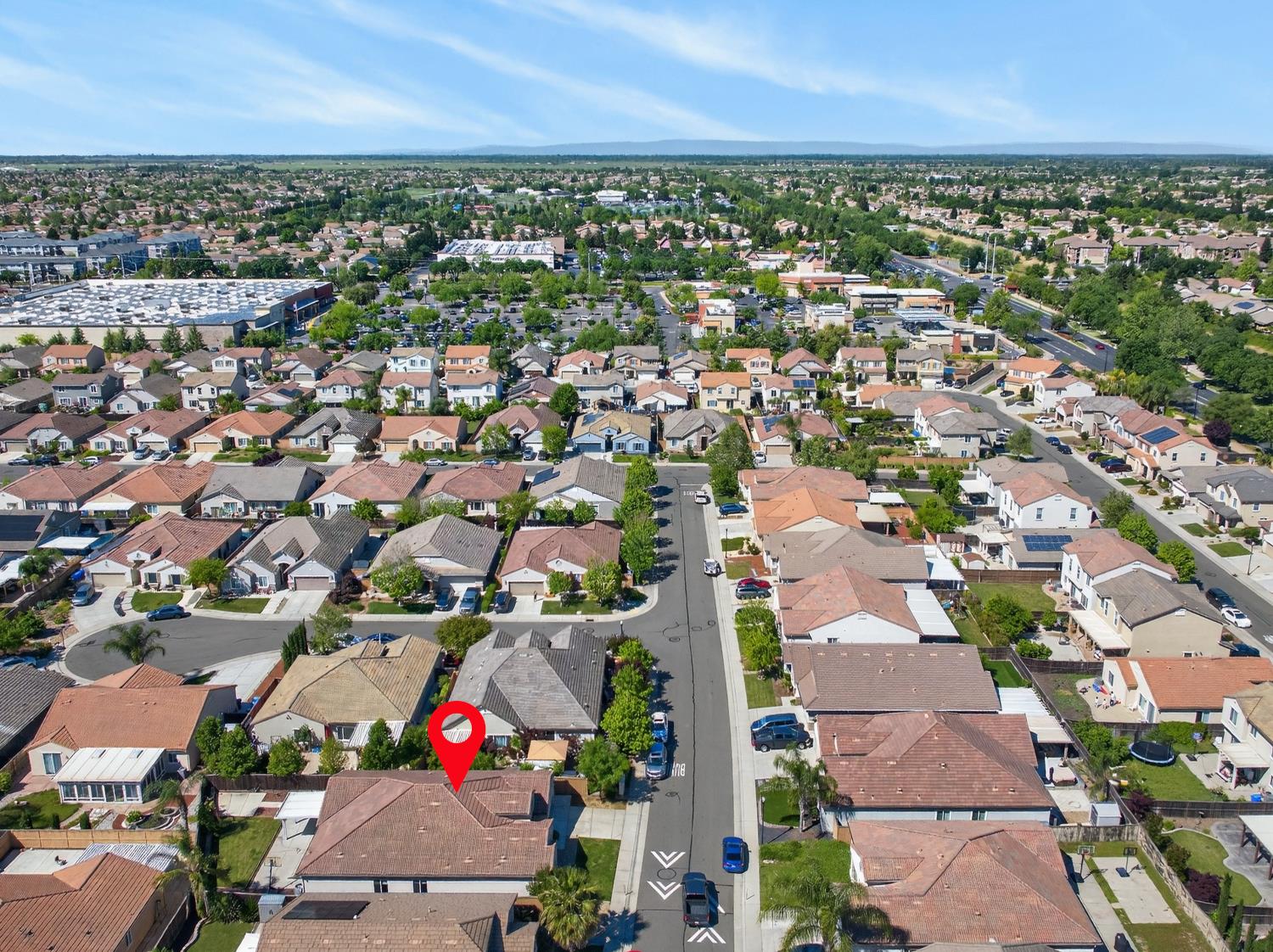 7620 Ferrell Way Elk Grove, CA 95757 - Photo 67 of 75 an aerial view of residential houses with outdoor space