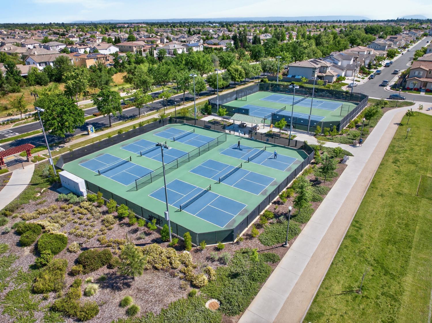 7620 Ferrell Way Elk Grove, CA 95757 - Photo 74 of 75