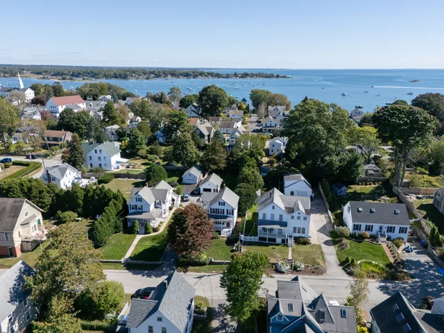 $799,900 | 17 High Street, Groton, CT 06340