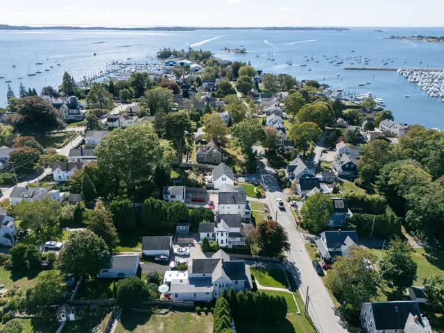 $799,900 | 17 High Street, Groton, CT 06340