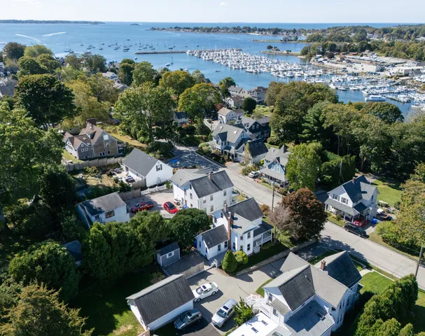 $799,900 | 17 High Street, Groton, CT 06340