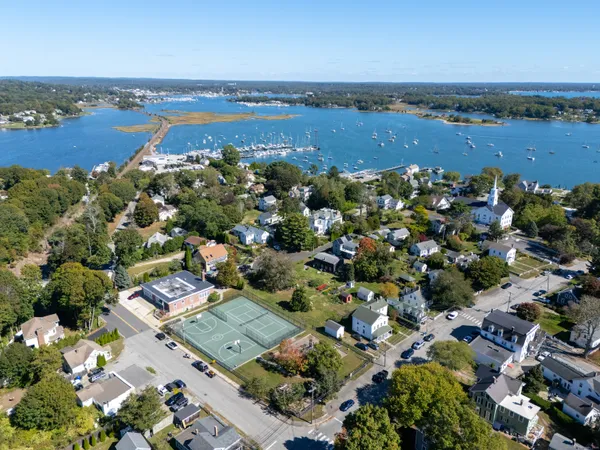 $795,900 | 17 High Street, Groton, CT 06340