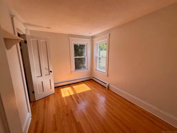 $795,900 | 17 High Street, Groton, CT 06340