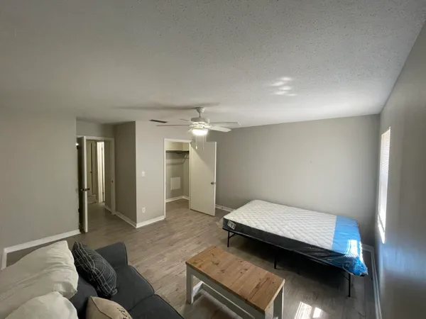 a view of an empty walk in closet