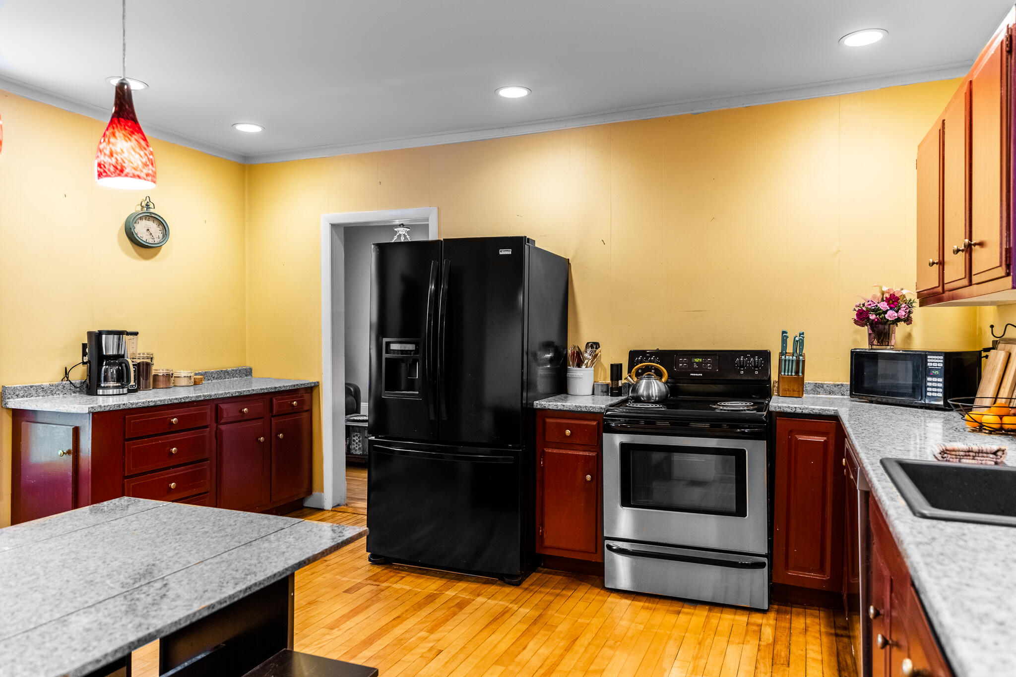 144 3rd Street Bangor, ME 04401 - Photo 5 of 31 05 Unit 1