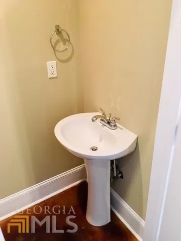 $1,825 | 1500 Timothy Road, Unit 26, Athens, GA 30606