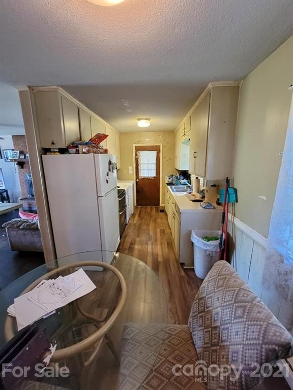 607 North Post Road Shelby, NC 28150 - Photo 6 of 12 Gallery Image 6