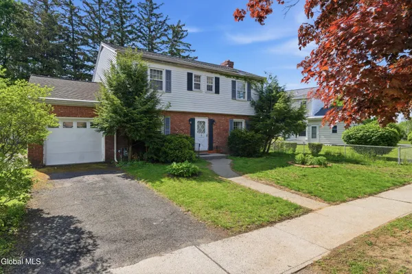 $375,000 | 5 Rosemont Street, Albany, NY 12203