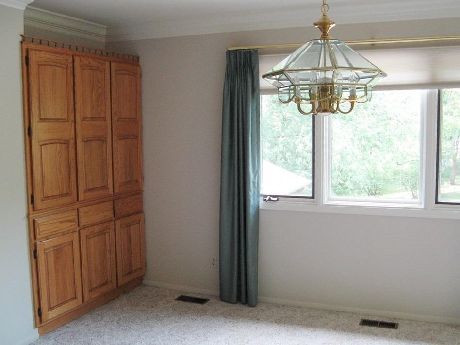 9349 Mabley Hill Road Fenton, MI 48430 - Photo 13 of 45 Living room