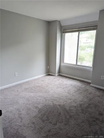 $1,700 | 12 Cedar Court, Unit G, East Haven, CT 06513