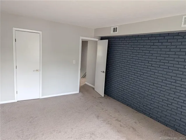 $1,700 | 12 Cedar Court, Unit G, East Haven, CT 06513