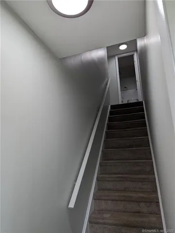 $1,700 | 12 Cedar Court, Unit G, East Haven, CT 06513