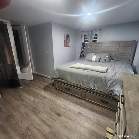 $330,000 | 207 Main Street, East Hartford, CT 06118