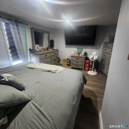 $330,000 | 207 Main Street, East Hartford, CT 06118