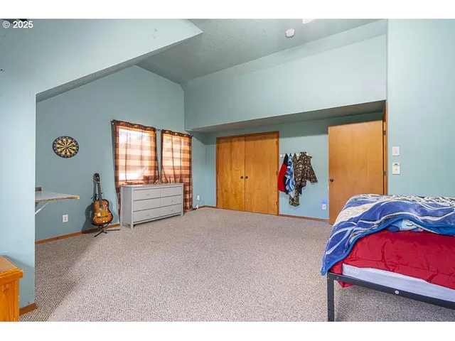 a view of game room with window