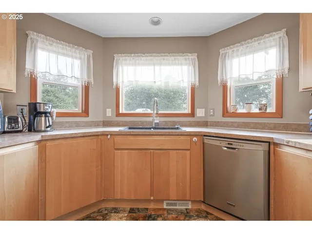 a view of a window in a kitchen